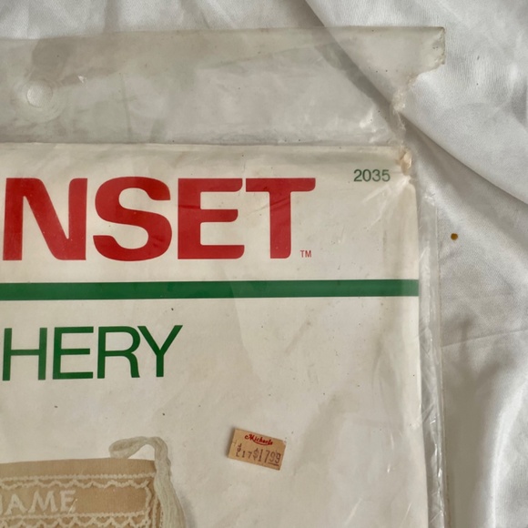 Vintage Sunset Stitchery Kit 2035 Christmas Victorian Stocking 15” New VTG - Picture 8 of 11